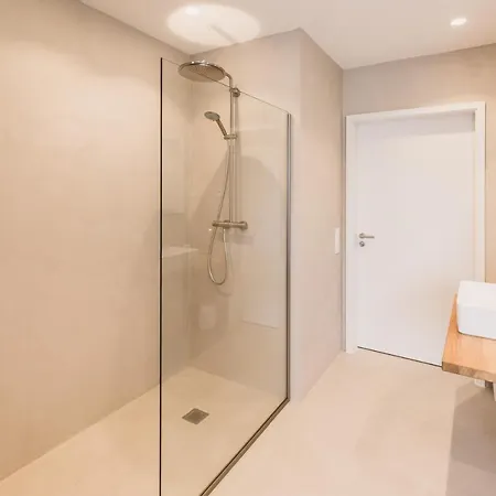 Steillage - Design Moselsuiten Mit Panoramablick Und