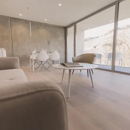 Steillage - Design Moselsuiten Mit Panoramablick Und Apartment Brauneberg