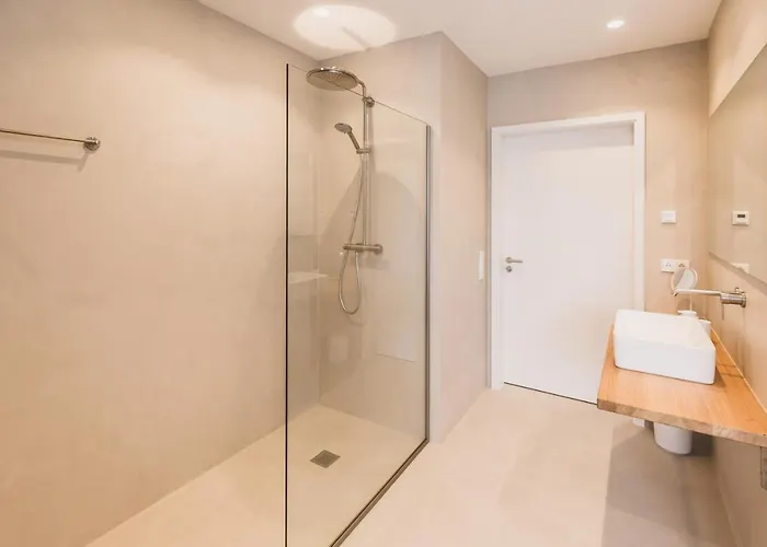 Steillage - Design Moselsuiten Mit Panoramablick Und