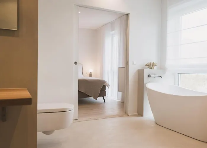 Steillage - Design Moselsuiten Mit Panoramablick Und 브라운버그